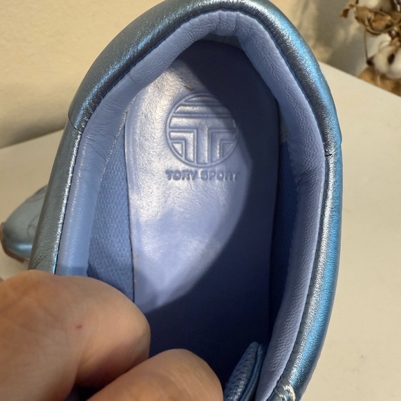 TORY SPORT by Tory Burch Metallic Light Blue Leather Ruffle Sneakers Wom's 6.5M - Picture 7 of 11